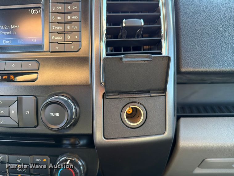 image for item FP3160 2015 Ford F150 Crew Cab pickup truck