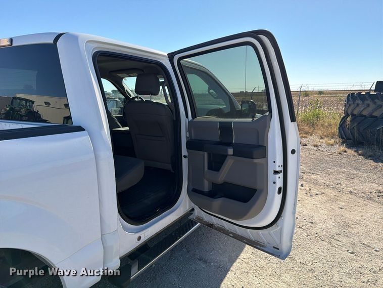 image for item FP3160 2015 Ford F150 Crew Cab pickup truck