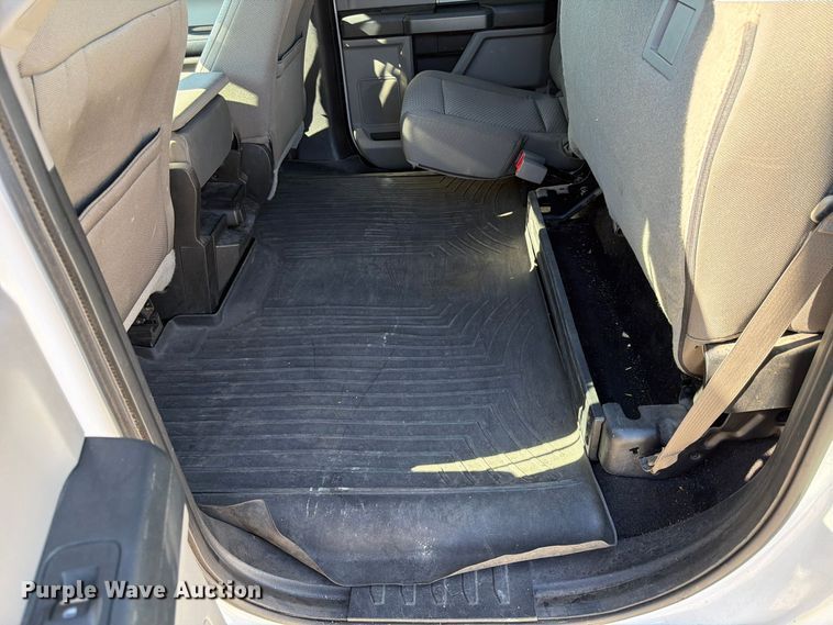 image for item FP3160 2015 Ford F150 Crew Cab pickup truck