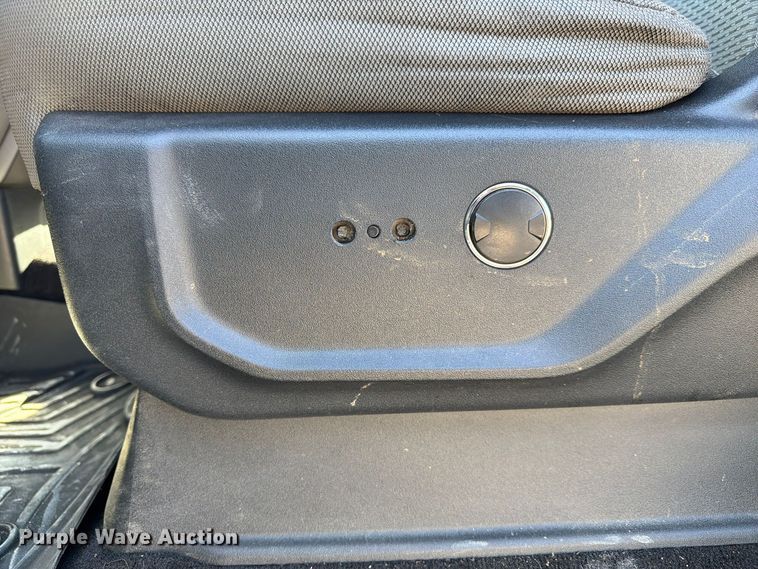 image for item FP3160 2015 Ford F150 Crew Cab pickup truck