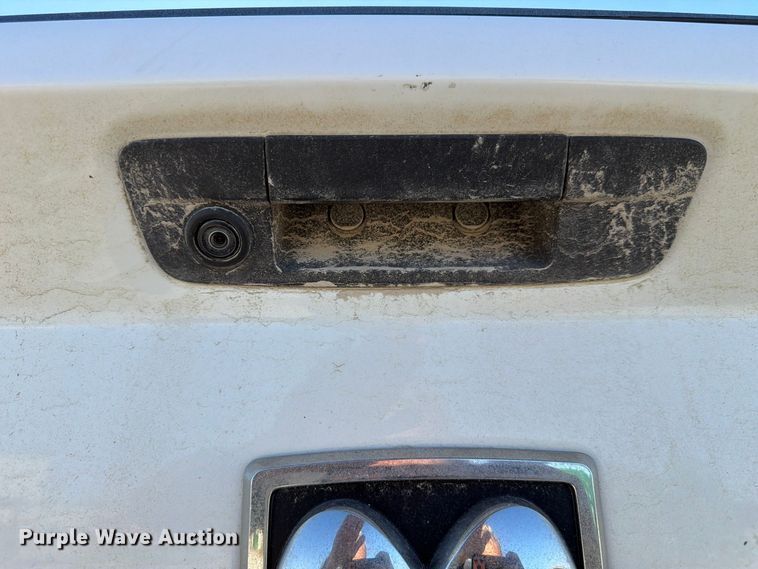 image for item FP3161 2019 RAM 1500 Classic Crew Cab pickup truck