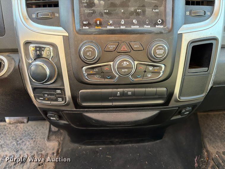 image for item FP3161 2019 RAM 1500 Classic Crew Cab pickup truck