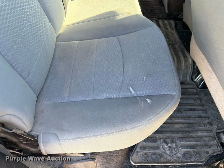image for item FP3161 2019 RAM 1500 Classic Crew Cab pickup truck