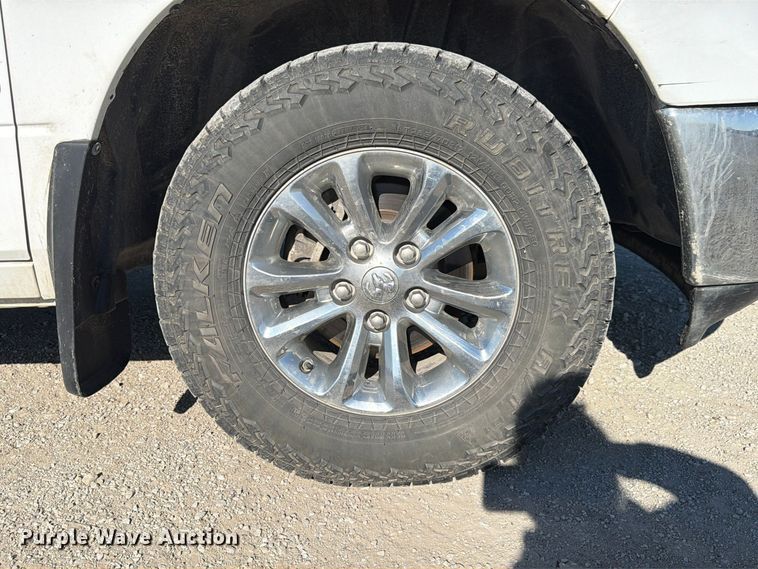 image for item FP3161 2019 RAM 1500 Classic Crew Cab pickup truck