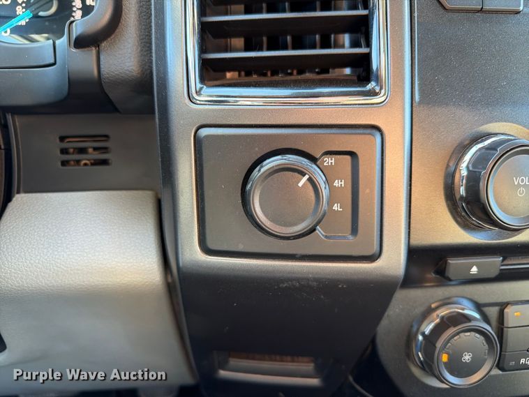 image for item FP3163 2018 Ford F150 Crew Cab pickup truck