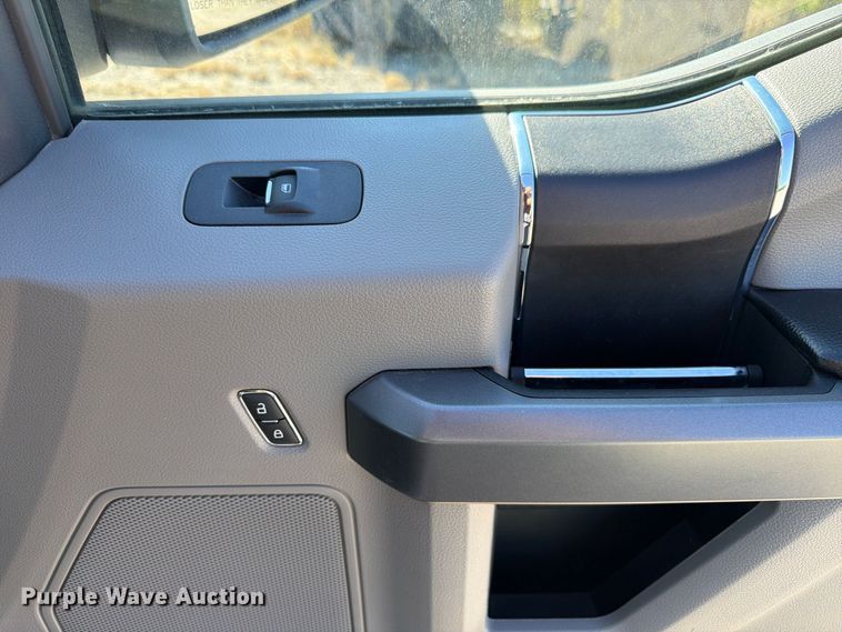 image for item FP3163 2018 Ford F150 Crew Cab pickup truck