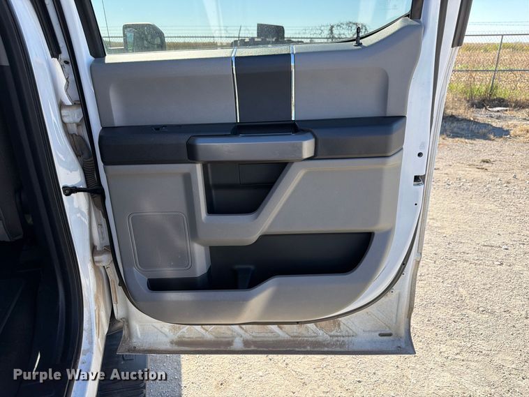 image for item FP3163 2018 Ford F150 Crew Cab pickup truck