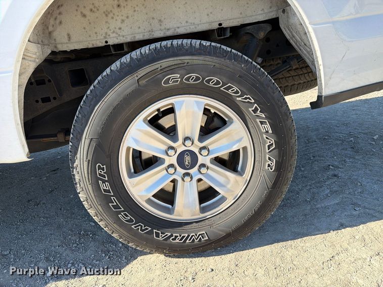 image for item FP3163 2018 Ford F150 Crew Cab pickup truck