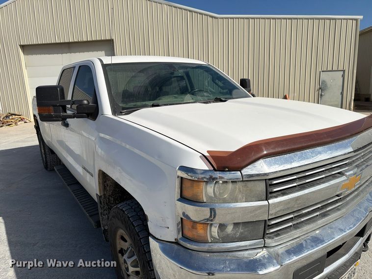 image for item FP3164 2015 Chevrolet Silverado 3500HD Crew Cab pickup truck