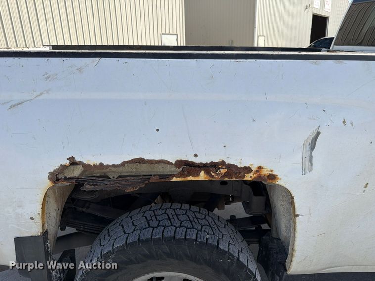 image for item FP3164 2015 Chevrolet Silverado 3500HD Crew Cab pickup truck