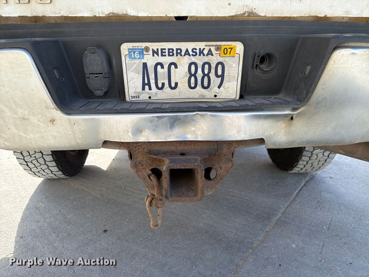 image for item FP3164 2015 Chevrolet Silverado 3500HD Crew Cab pickup truck