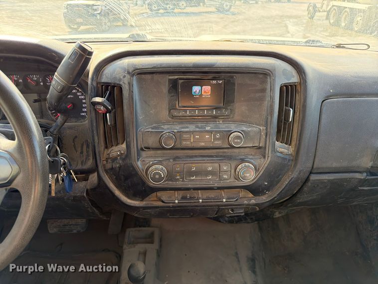 image for item FP3164 2015 Chevrolet Silverado 3500HD Crew Cab pickup truck