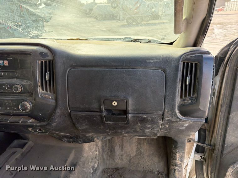 image for item FP3164 2015 Chevrolet Silverado 3500HD Crew Cab pickup truck
