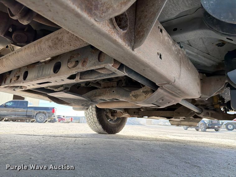 image for item FP3164 2015 Chevrolet Silverado 3500HD Crew Cab pickup truck
