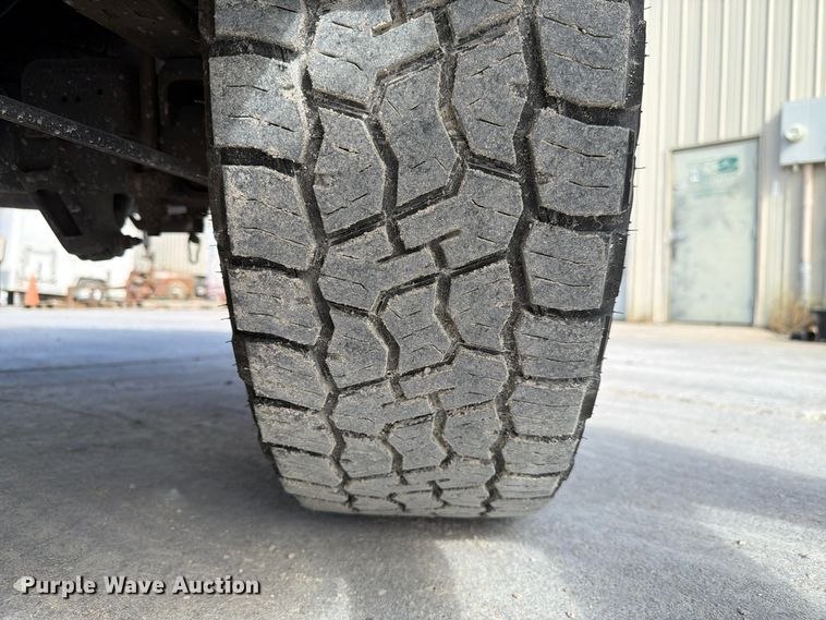 image for item FP3164 2015 Chevrolet Silverado 3500HD Crew Cab pickup truck