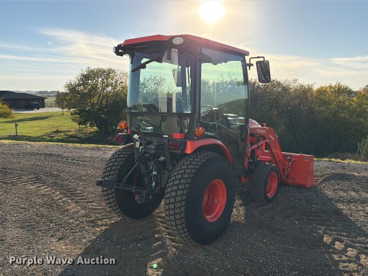 image for item FP3190 2021 Kubota LX3310 MFWD tractor