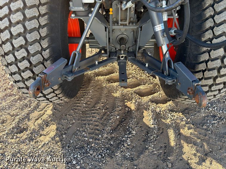 image for item FP3190 2021 Kubota LX3310 MFWD tractor