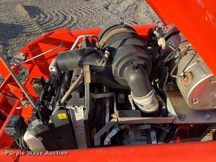 image for item FP3190 2021 Kubota LX3310 MFWD tractor