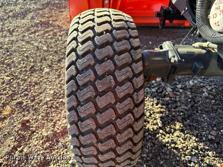 image for item FP3190 2021 Kubota LX3310 MFWD tractor