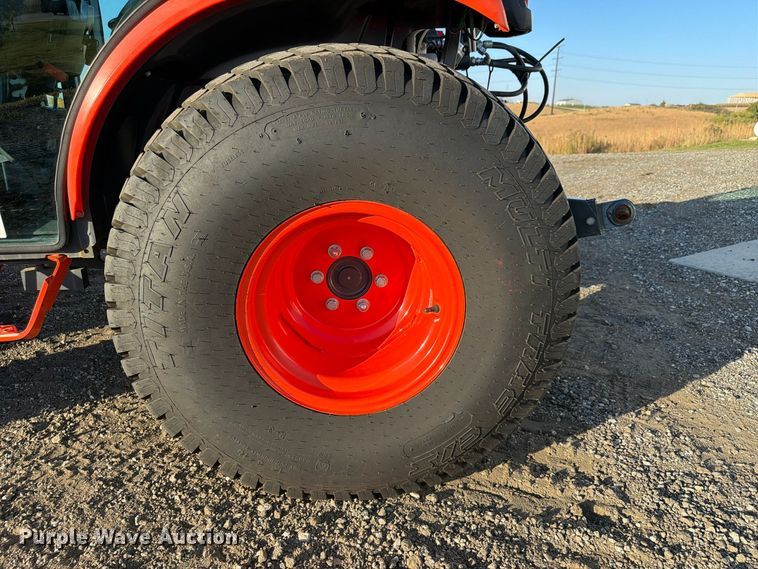 image for item FP3190 2021 Kubota LX3310 MFWD tractor