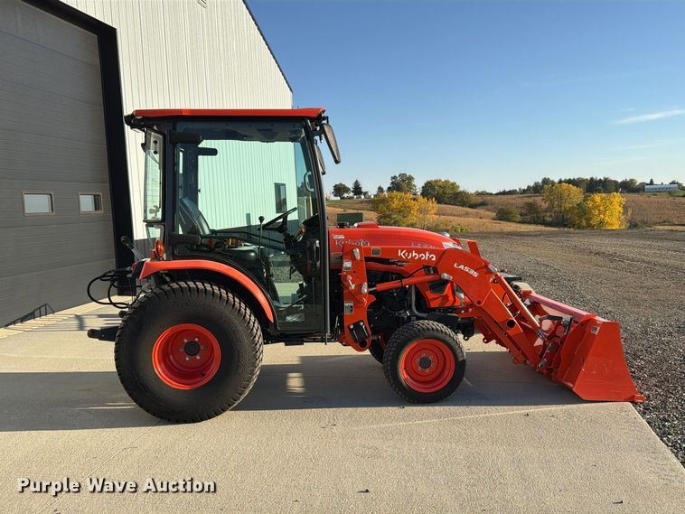 image for item FP3190 2021 Kubota LX3310 MFWD tractor
