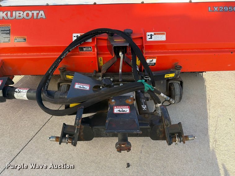 image for item FP3190 2021 Kubota LX3310 MFWD tractor