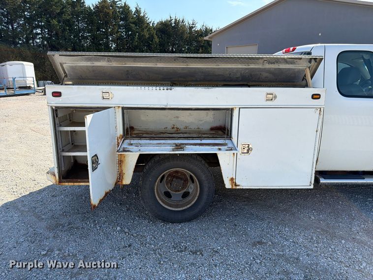 image for item FP3193 2013 Chevrolet Silverado 3500HD Ext. Cab utility bed pickup truck