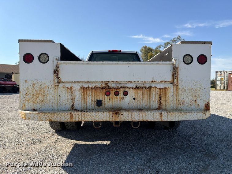 image for item FP3193 2013 Chevrolet Silverado 3500HD Ext. Cab utility bed pickup truck