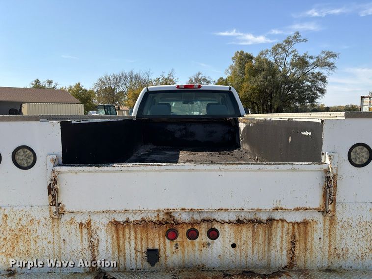 image for item FP3193 2013 Chevrolet Silverado 3500HD Ext. Cab utility bed pickup truck