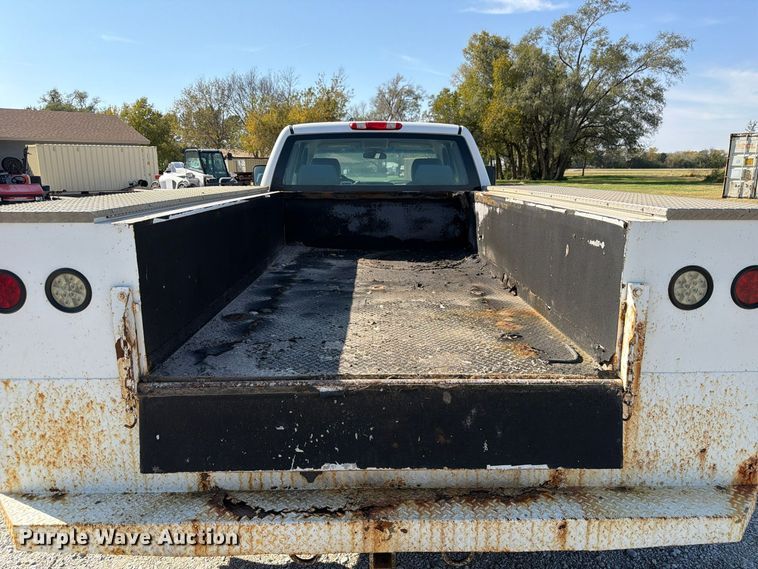image for item FP3193 2013 Chevrolet Silverado 3500HD Ext. Cab utility bed pickup truck