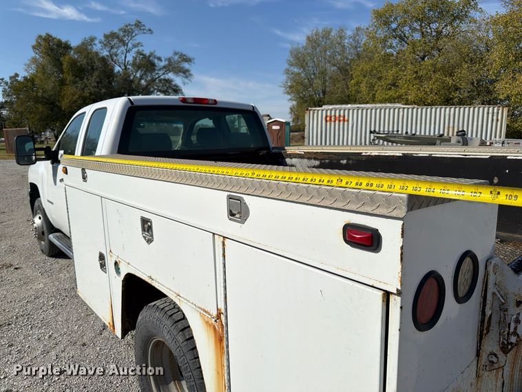 image for item FP3193 2013 Chevrolet Silverado 3500HD Ext. Cab utility bed pickup truck