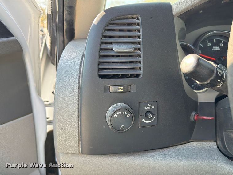 image for item FP3193 2013 Chevrolet Silverado 3500HD Ext. Cab utility bed pickup truck