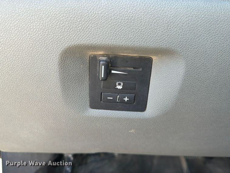 image for item FP3193 2013 Chevrolet Silverado 3500HD Ext. Cab utility bed pickup truck