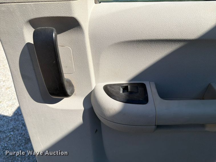 image for item FP3193 2013 Chevrolet Silverado 3500HD Ext. Cab utility bed pickup truck