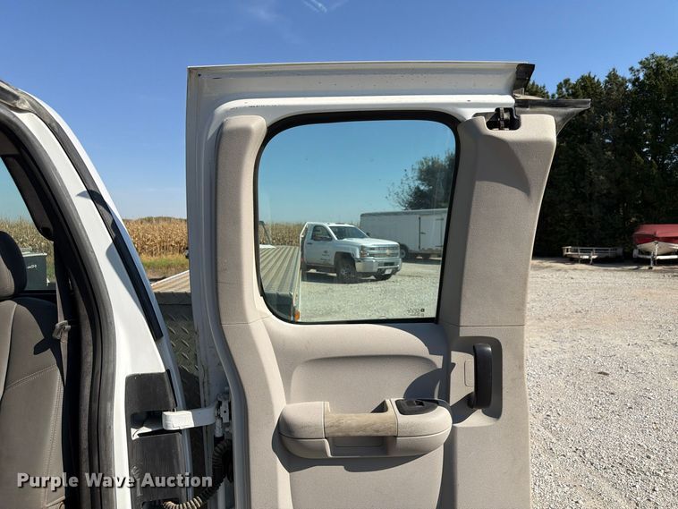image for item FP3193 2013 Chevrolet Silverado 3500HD Ext. Cab utility bed pickup truck