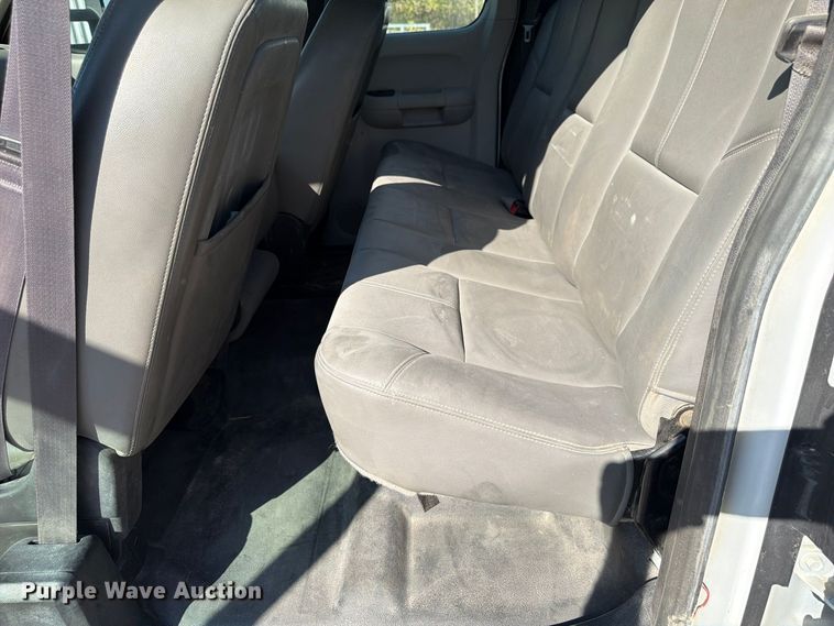 image for item FP3193 2013 Chevrolet Silverado 3500HD Ext. Cab utility bed pickup truck