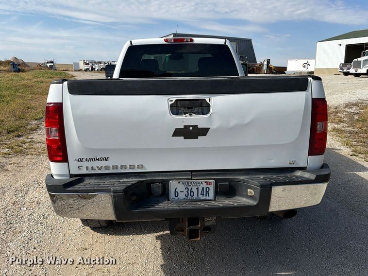 image for item FP3195 2013 Chevrolet Silverado 2500HD Ext. Cab pickup truck