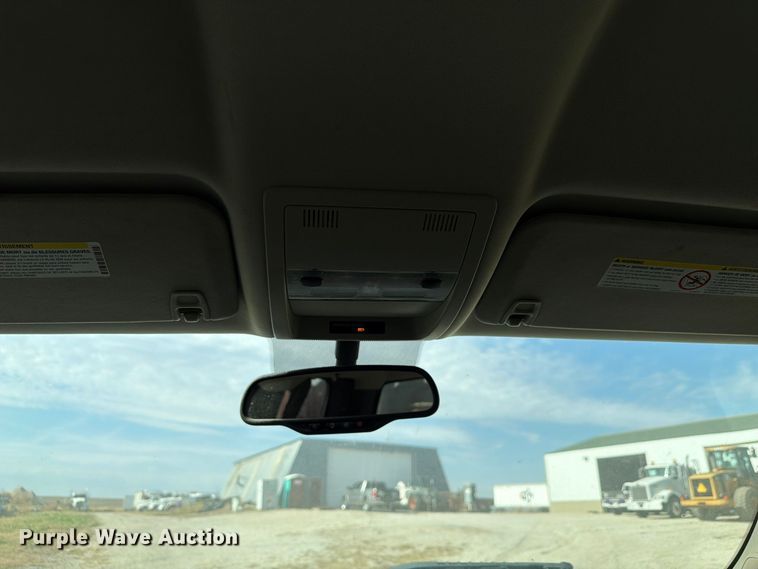 image for item FP3195 2013 Chevrolet Silverado 2500HD Ext. Cab pickup truck