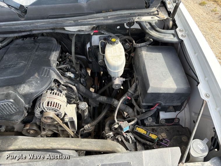 image for item FP3195 2013 Chevrolet Silverado 2500HD Ext. Cab pickup truck