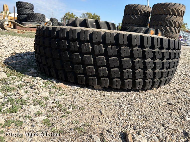image for item FP4086 (7) tires and wheels