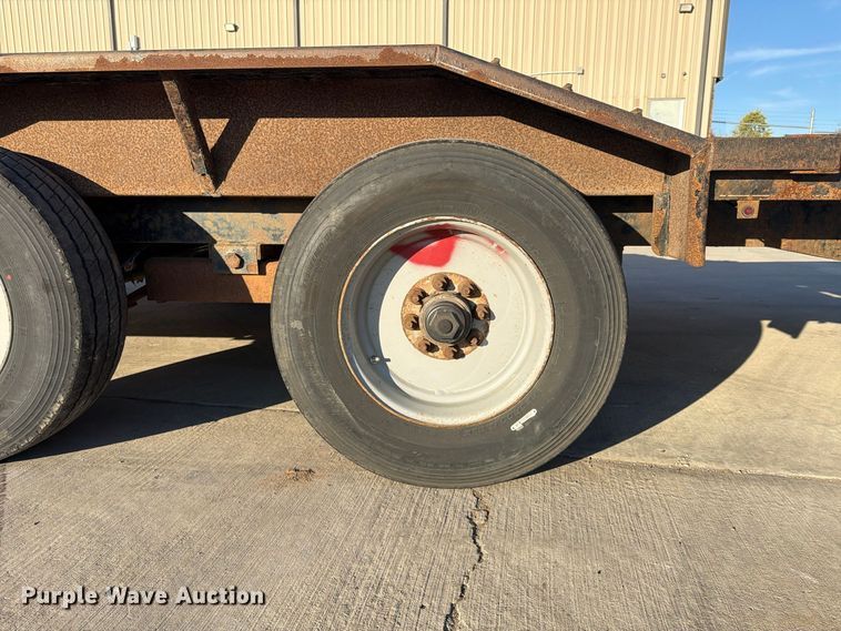image for item FP4096 2015 H & H Trailers equipment trailer