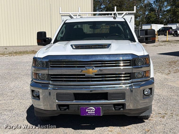 image for item FT6446 2017 Chevrolet Silverado 2500HD Crew Cab utility bed pickup truck
