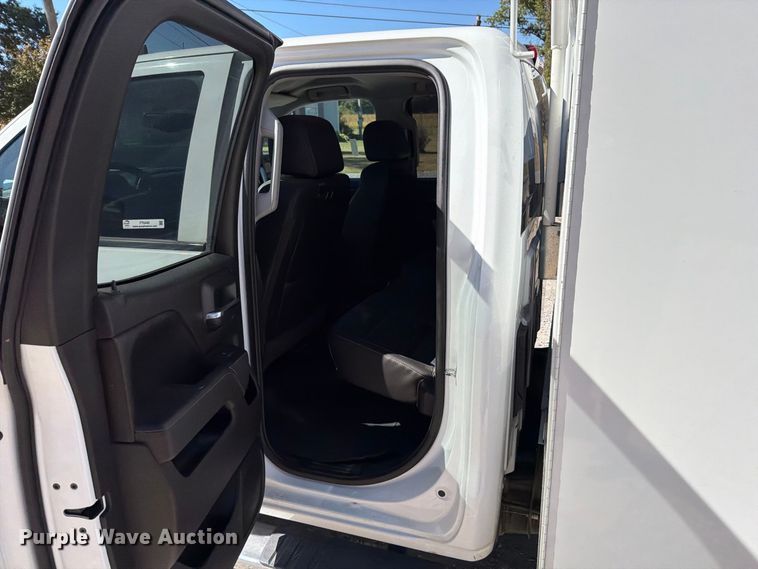 image for item FT6446 2017 Chevrolet Silverado 2500HD Crew Cab utility bed pickup truck