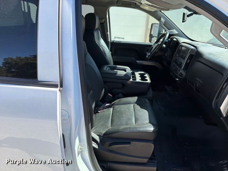 image for item FT6446 2017 Chevrolet Silverado 2500HD Crew Cab utility bed pickup truck