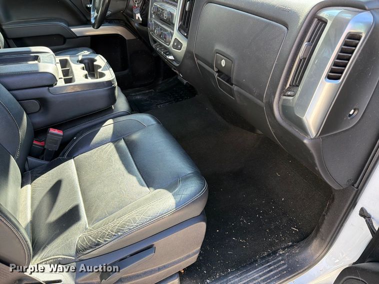 image for item FT6448 2017 Chevrolet Silverado 3500HD Crew Cab utility bed pickup truck