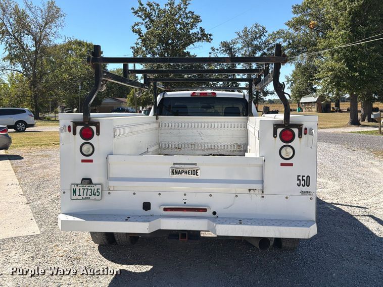image for item FT6449 2017 Chevrolet Silverado 3500HD Crew Cab utility bed pickup truck