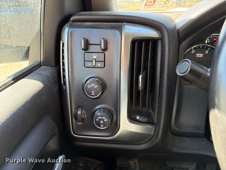 image for item FT6449 2017 Chevrolet Silverado 3500HD Crew Cab utility bed pickup truck