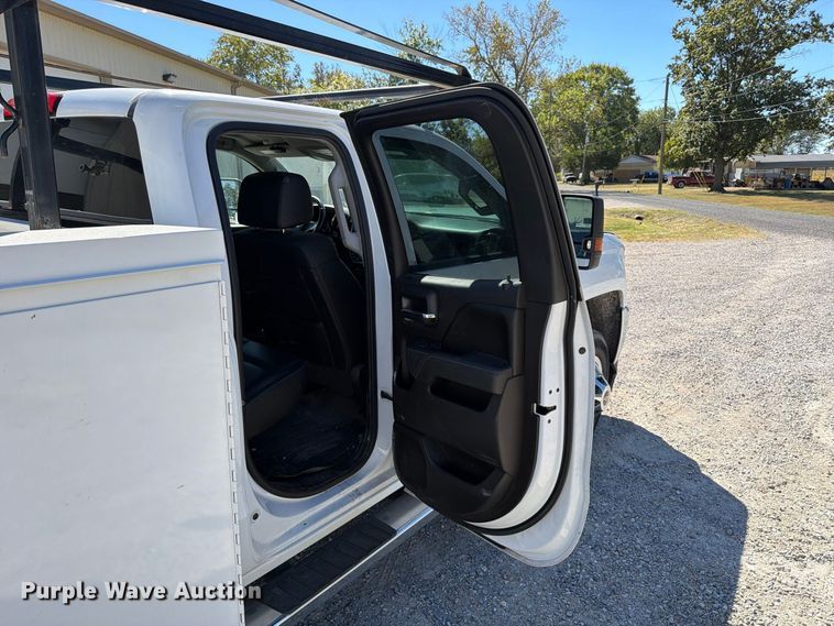 image for item FT6449 2017 Chevrolet Silverado 3500HD Crew Cab utility bed pickup truck