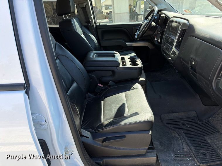 image for item FT6449 2017 Chevrolet Silverado 3500HD Crew Cab utility bed pickup truck