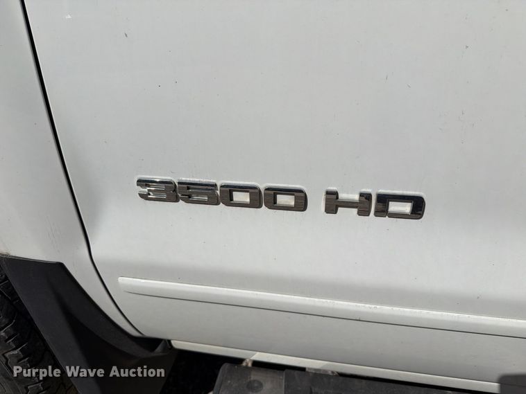 image for item FT6449 2017 Chevrolet Silverado 3500HD Crew Cab utility bed pickup truck